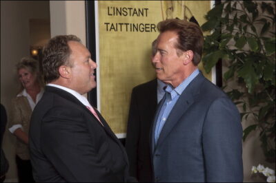 Governor Arnold Schwarzenegger<br />
appointed Jeff Davi as 22nd Real Estate Commissioner<br />
for the State of California.